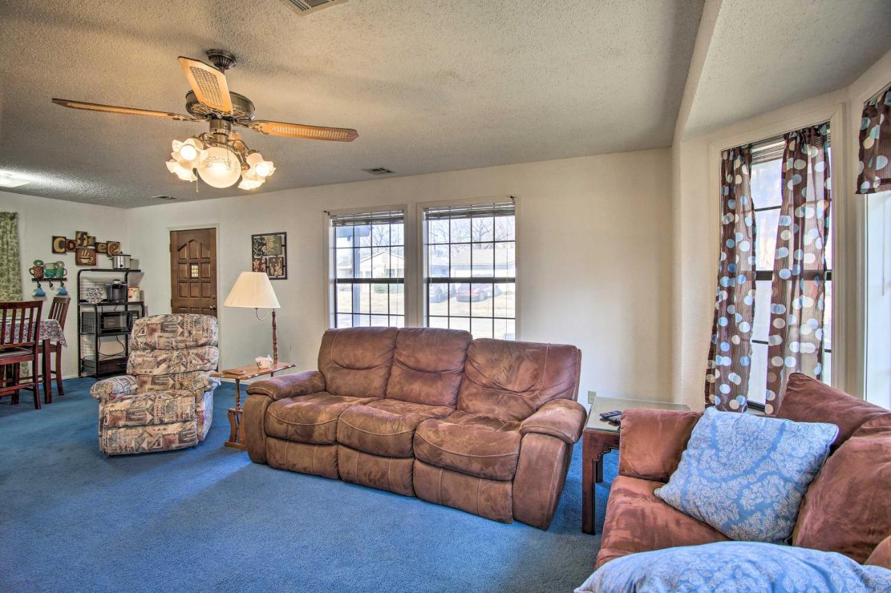 Dog-Friendly Bartlesville Retreat With Yard! 外观 照片